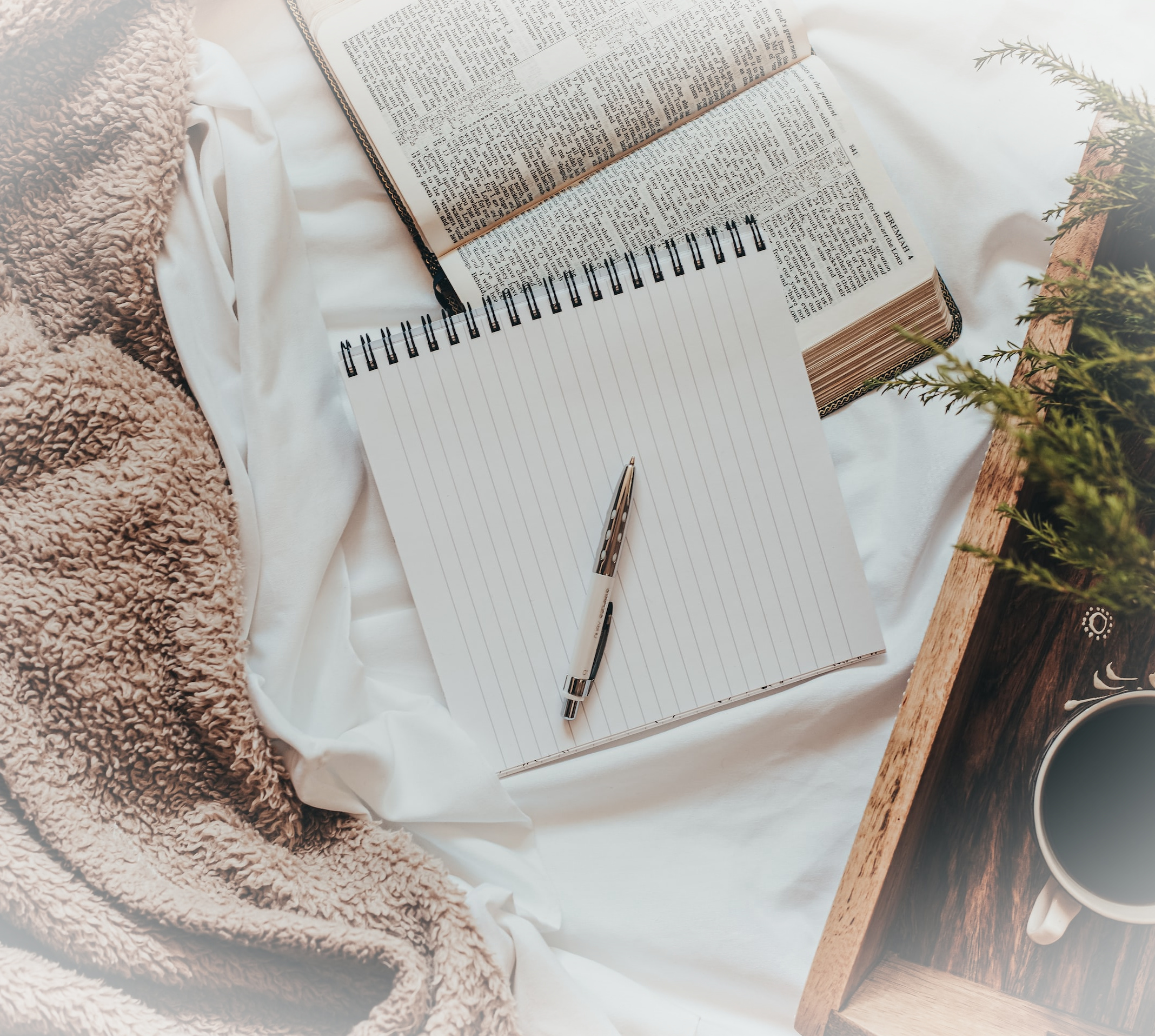 sixteen-miles-out-3ZvHsFiZyME-unsplash (1)